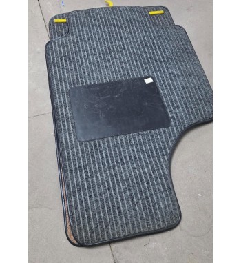 JUEGO ALFORMBRAS ORIGINALES MOQUETA SEAT 127 NEGRO