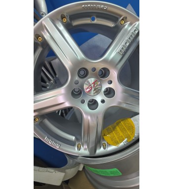 Llantas MOMO GT2 7.5x16 5x100 ET35 – Juego 4 unidades