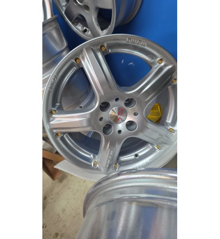 Llantas MOMO GT2 7x15 4x100 ET38 – Juego 4 unidades