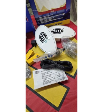 Hella Comet FF 300 – Faro de carretera halógeno 12V largo alcance