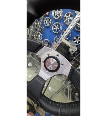 Volante ISOTTA Nivola D-Shape piel negra | Deportivo y elegante