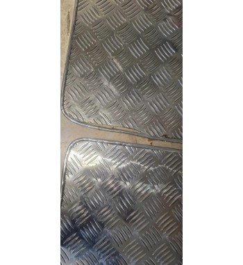 ALFOMBRILLAS ALUMINIO AUDI TT