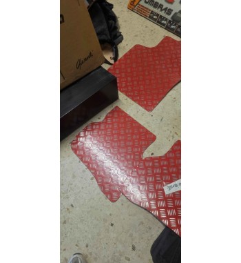 ALFOMBRILLAS ALUMINIO PARA MAZA MX3 ROJAS