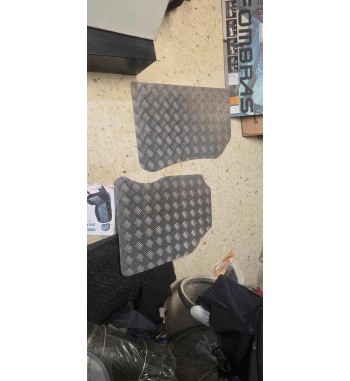 ALFOMBRILLAS ALUMINIO FORD FOCUS DELANTERAS