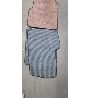 JUEGO ALFOMBRAS ORIGINALES MOQUETA RENAULT 5 NEGRO